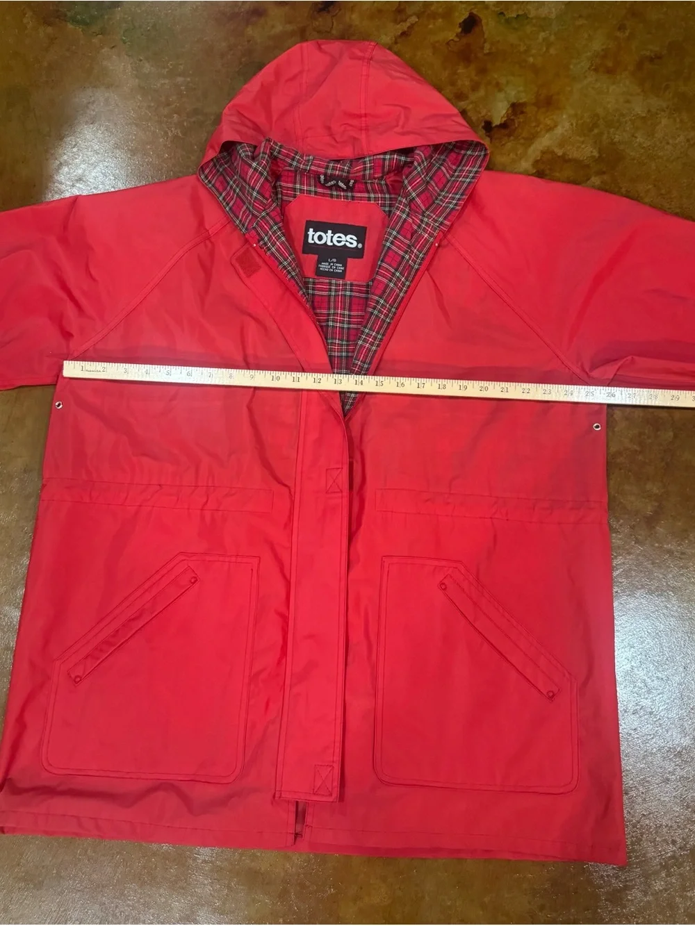 totes Women’s Red Hooded Rain Jacket With Plaid Lining Size L